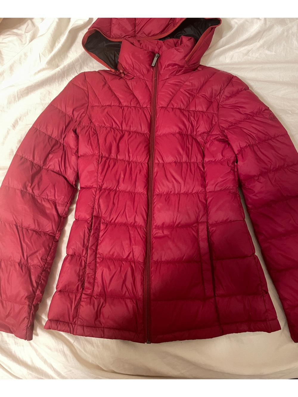 Micheal Kors Packable Down Fill Red Puffer Jacket in Womens Extra Small
